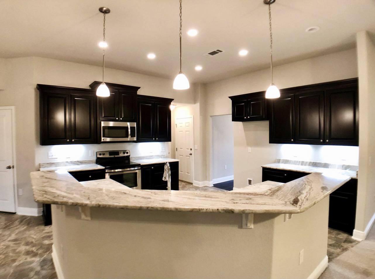 FOX VALLEY - Residential Lease