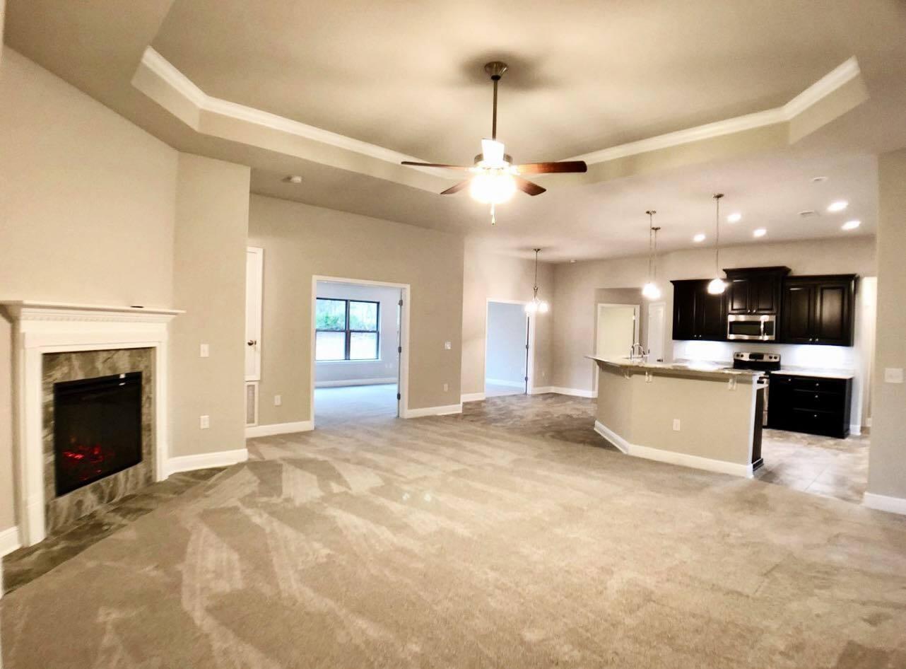 FOX VALLEY - Residential Lease