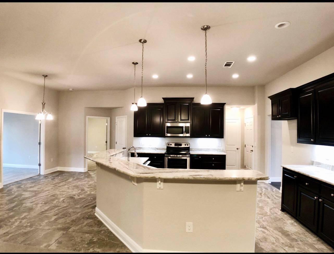 FOX VALLEY - Residential Lease
