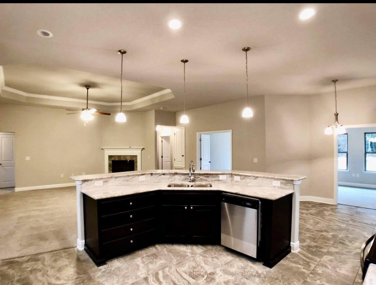 FOX VALLEY - Residential Lease