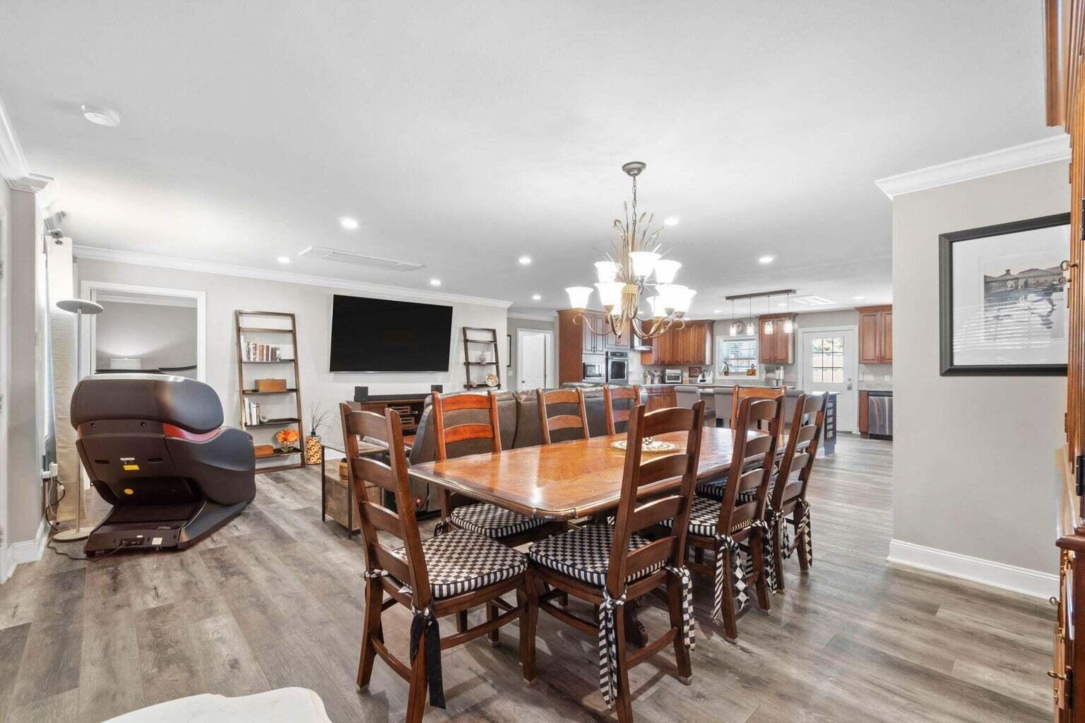 CALHOUN S/D TO DESTIN - Residential Lease