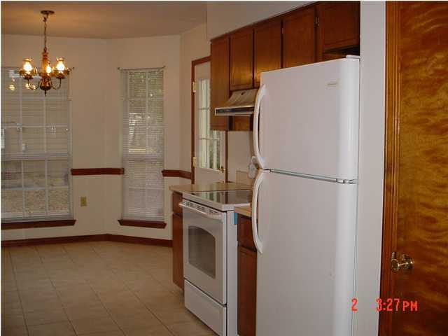 SPENCERS CROSSING - Residential Lease