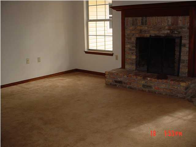 SPENCERS CROSSING - Residential Lease