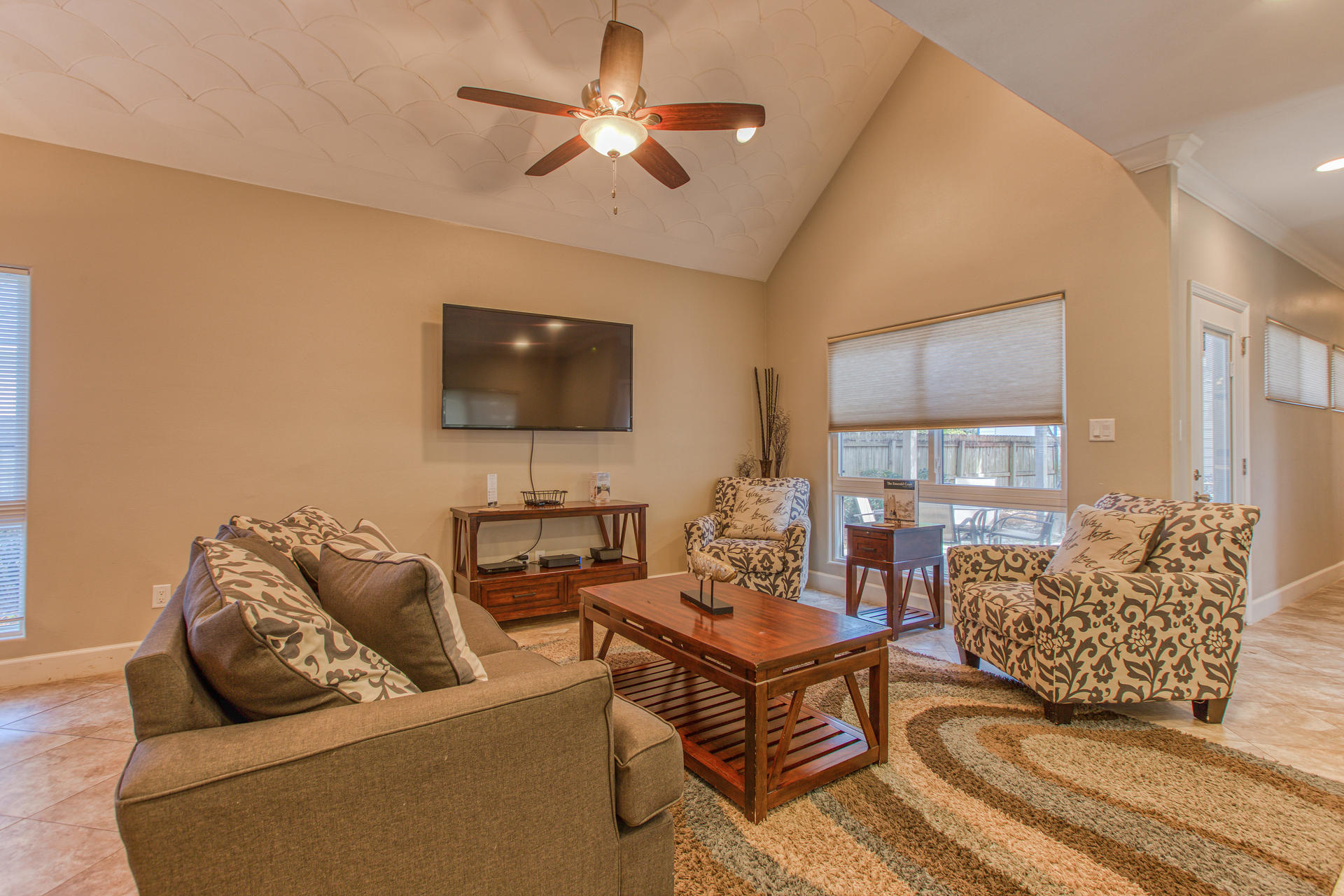 CRYSTAL BEACH - Residential