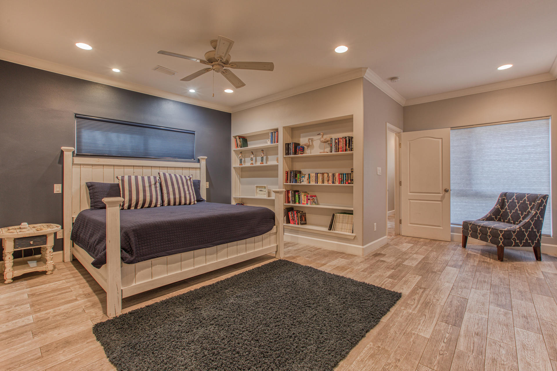 CRYSTAL BEACH - Residential