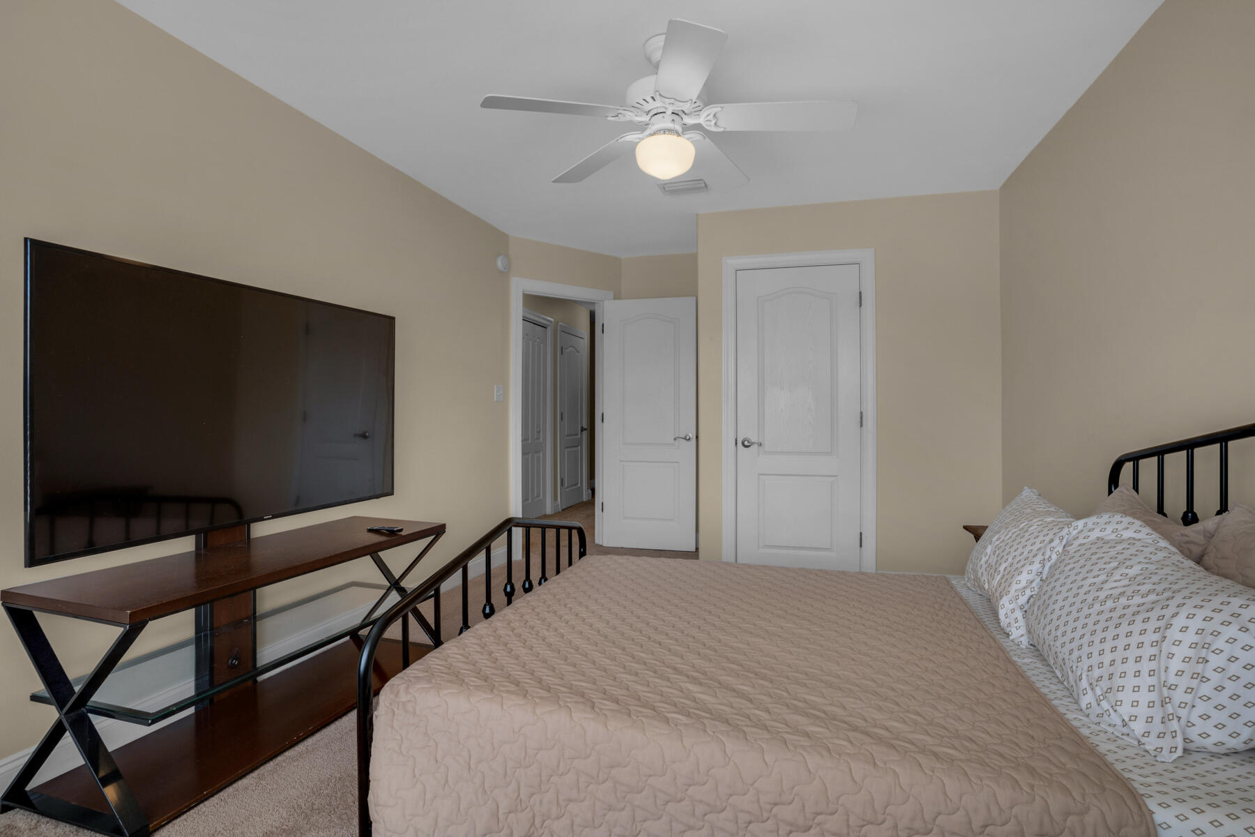 OLD BAY TOWNHOMES - Residential Lease