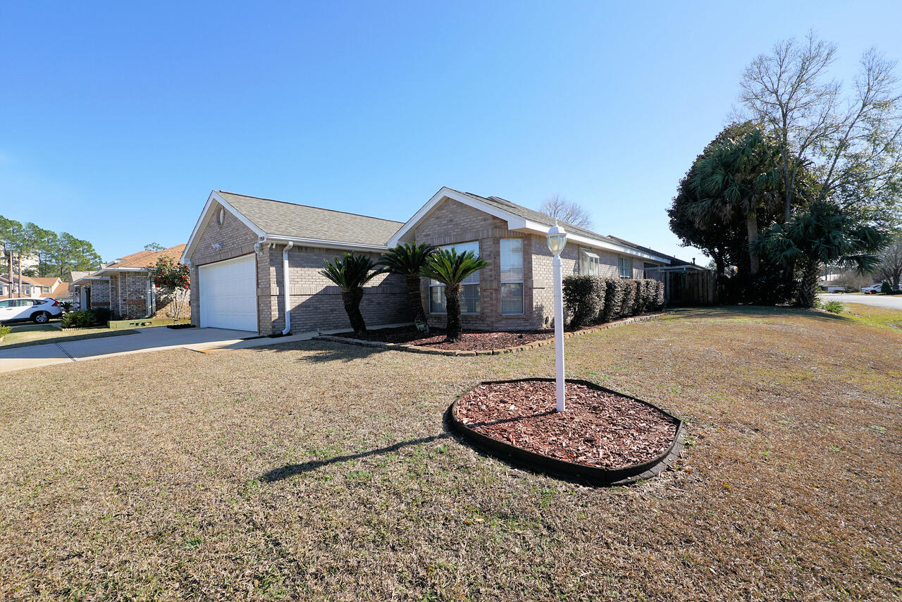 NORTH RIDGE CREEK S/D 1ST ADDN - Residential