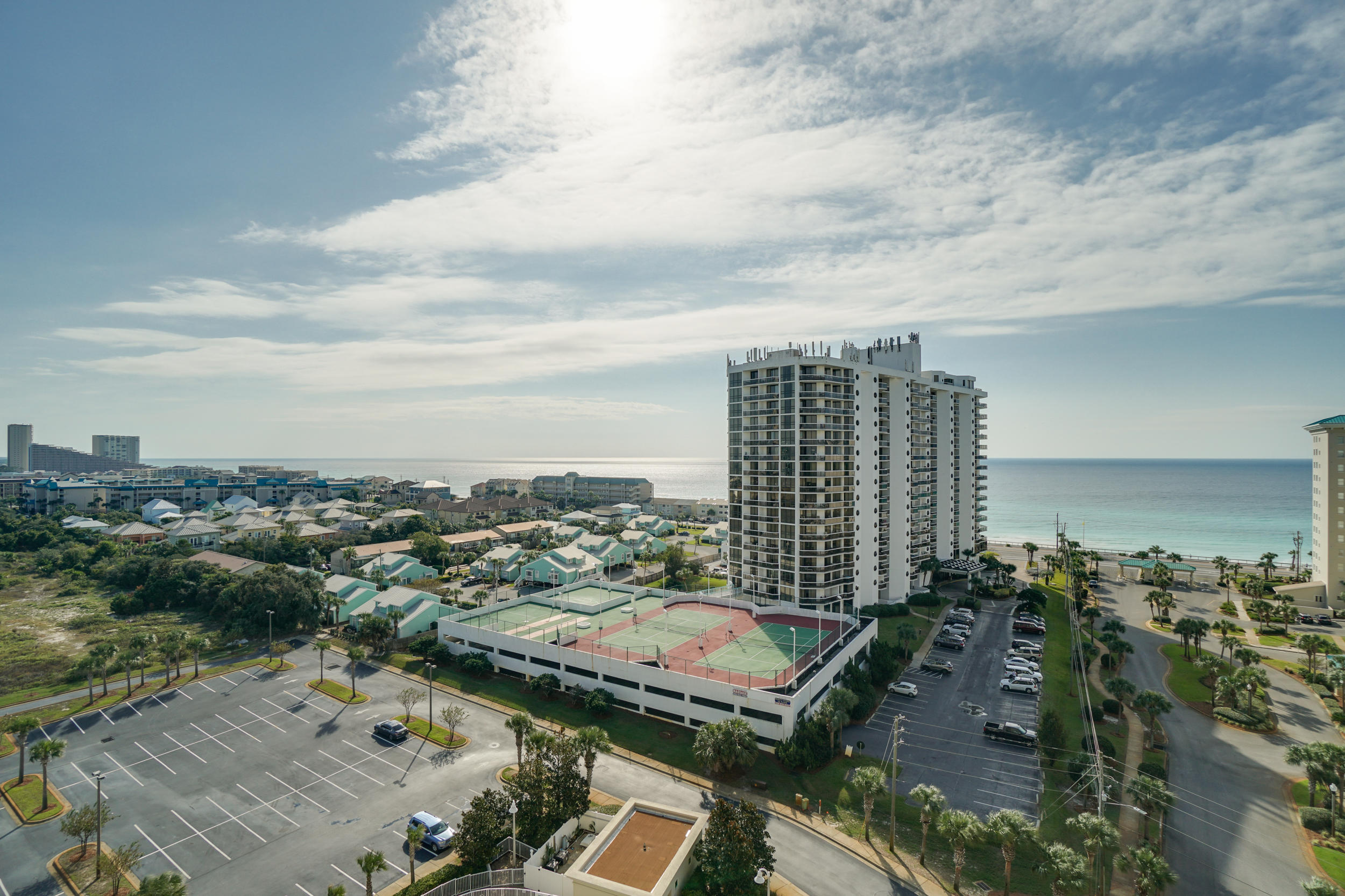 ARIEL DUNES - Residential