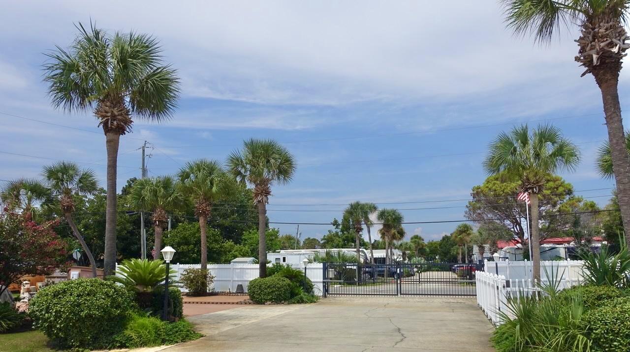 OCEANSIDE - Land