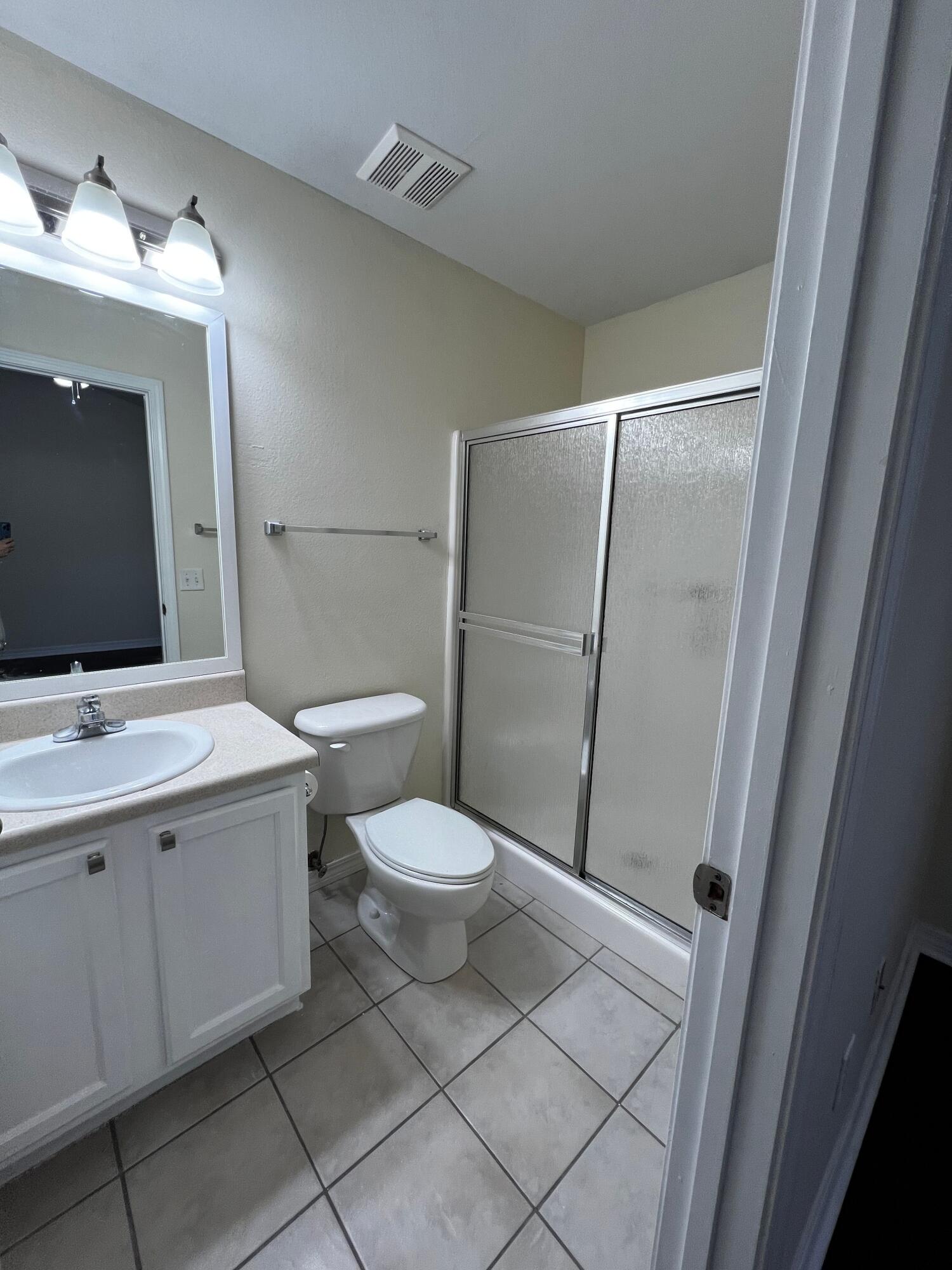 AUTUMN TRACE AT HARVEST VILLAGE - Residential Lease