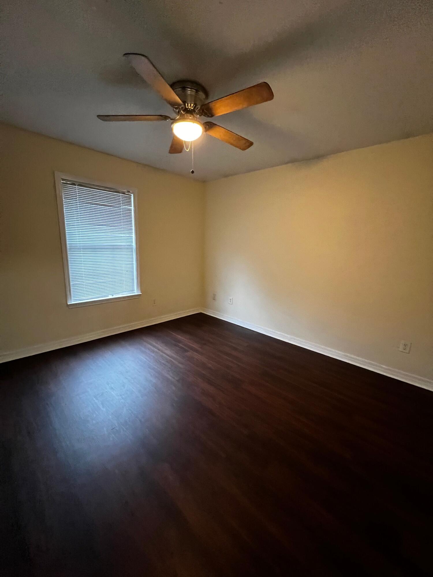 AUTUMN TRACE AT HARVEST VILLAGE - Residential Lease