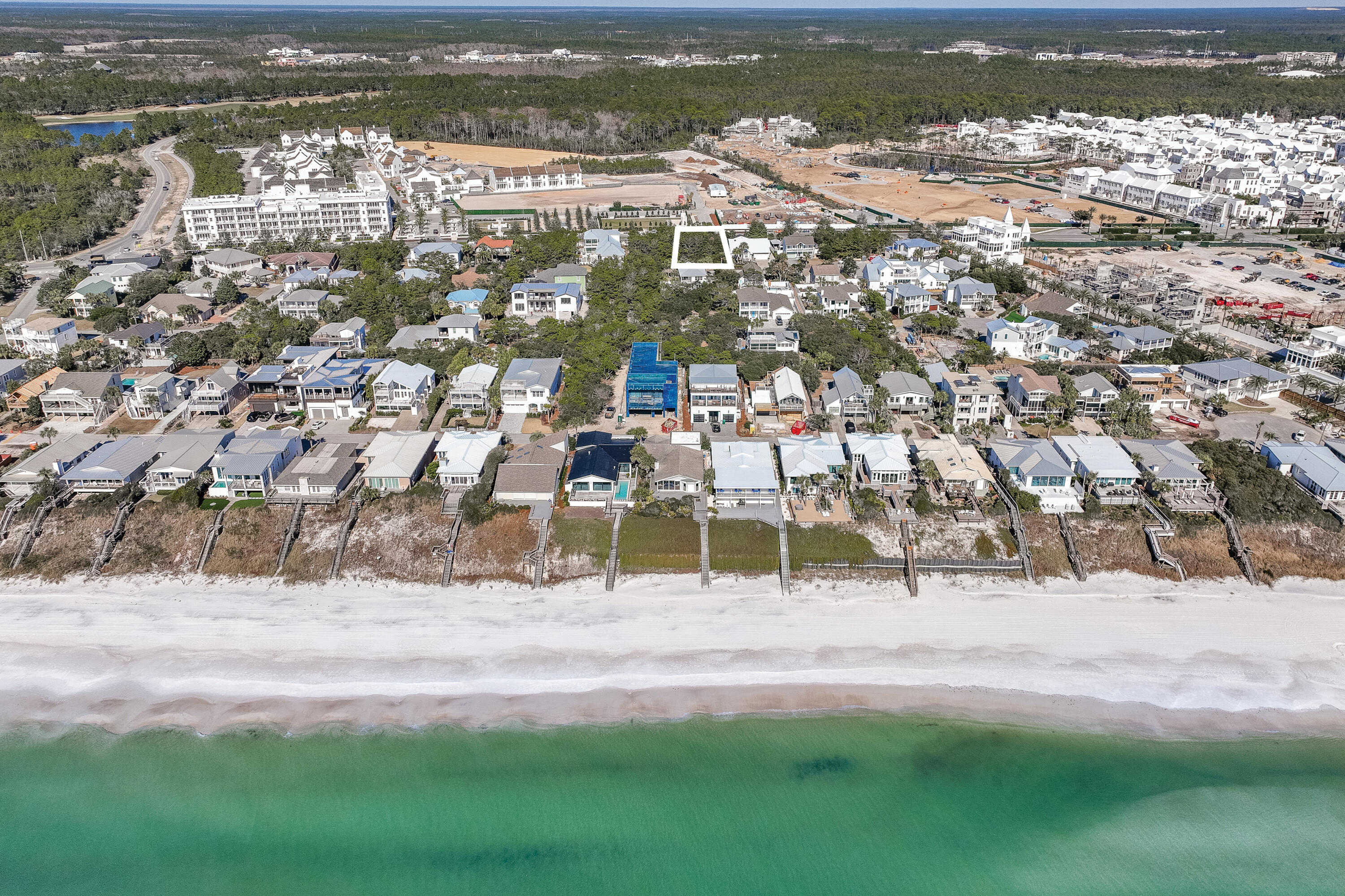 Sand Cliffs on the Gulf - Land