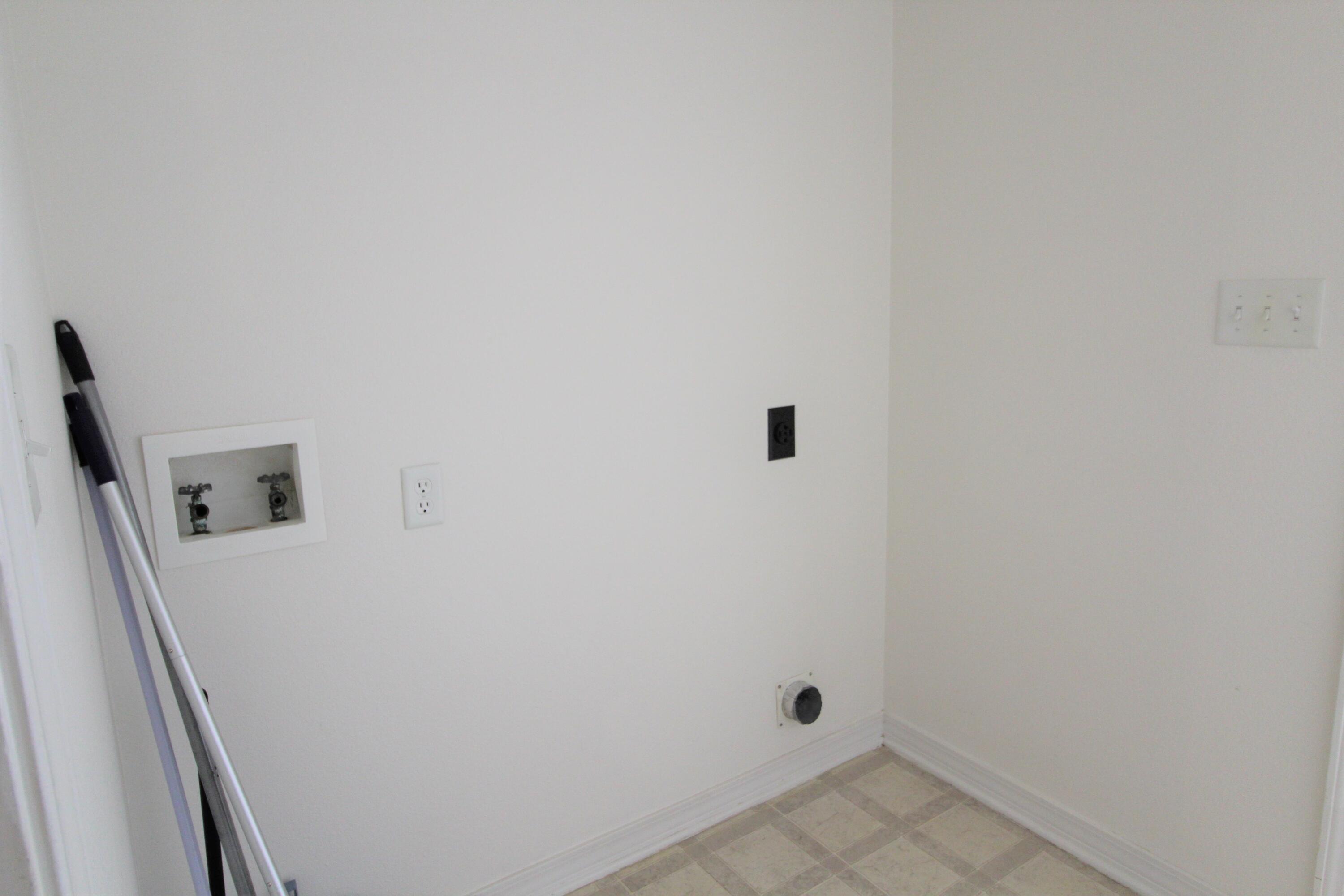 Marsh Harbor Blk J Lot 1 - Residential