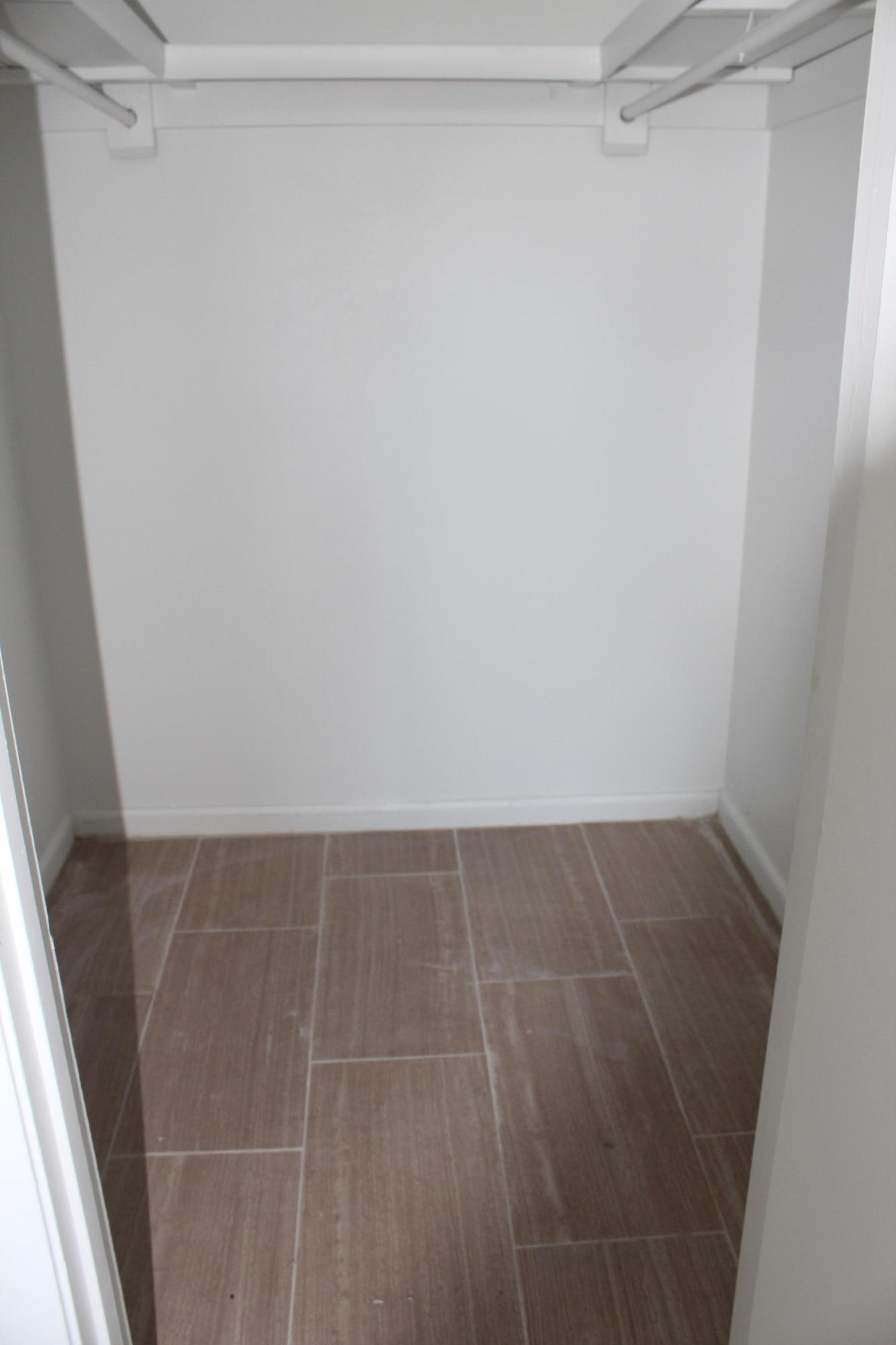 Fair Oaks Village Condo's - Residential Lease