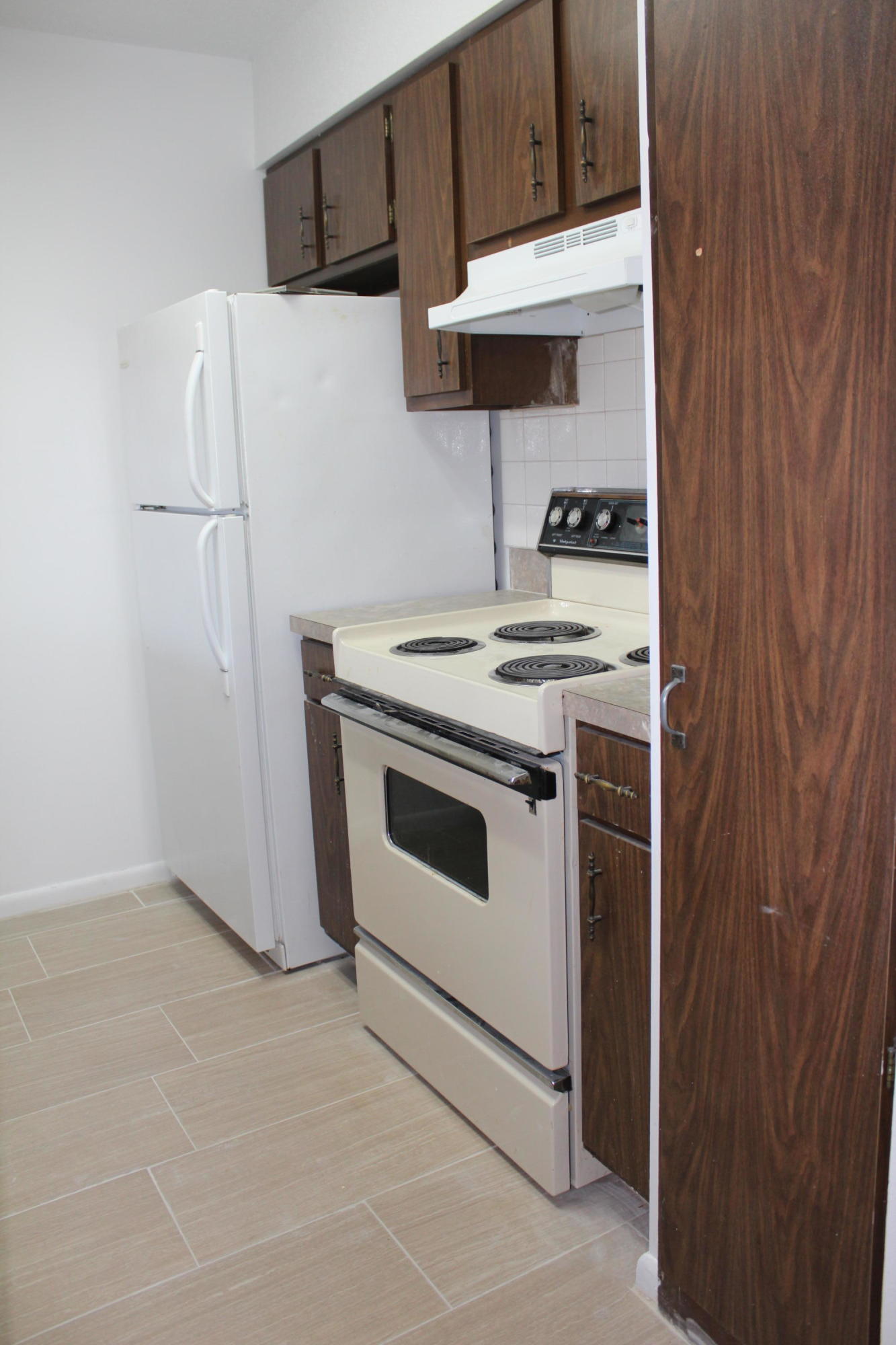 Fair Oaks Village Condo's - Residential Lease