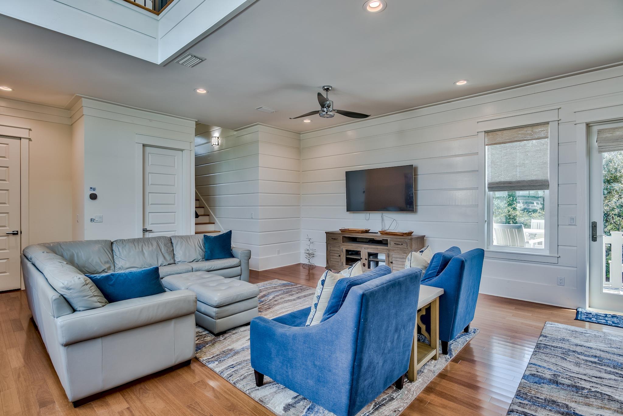 SEABREEZE - Residential