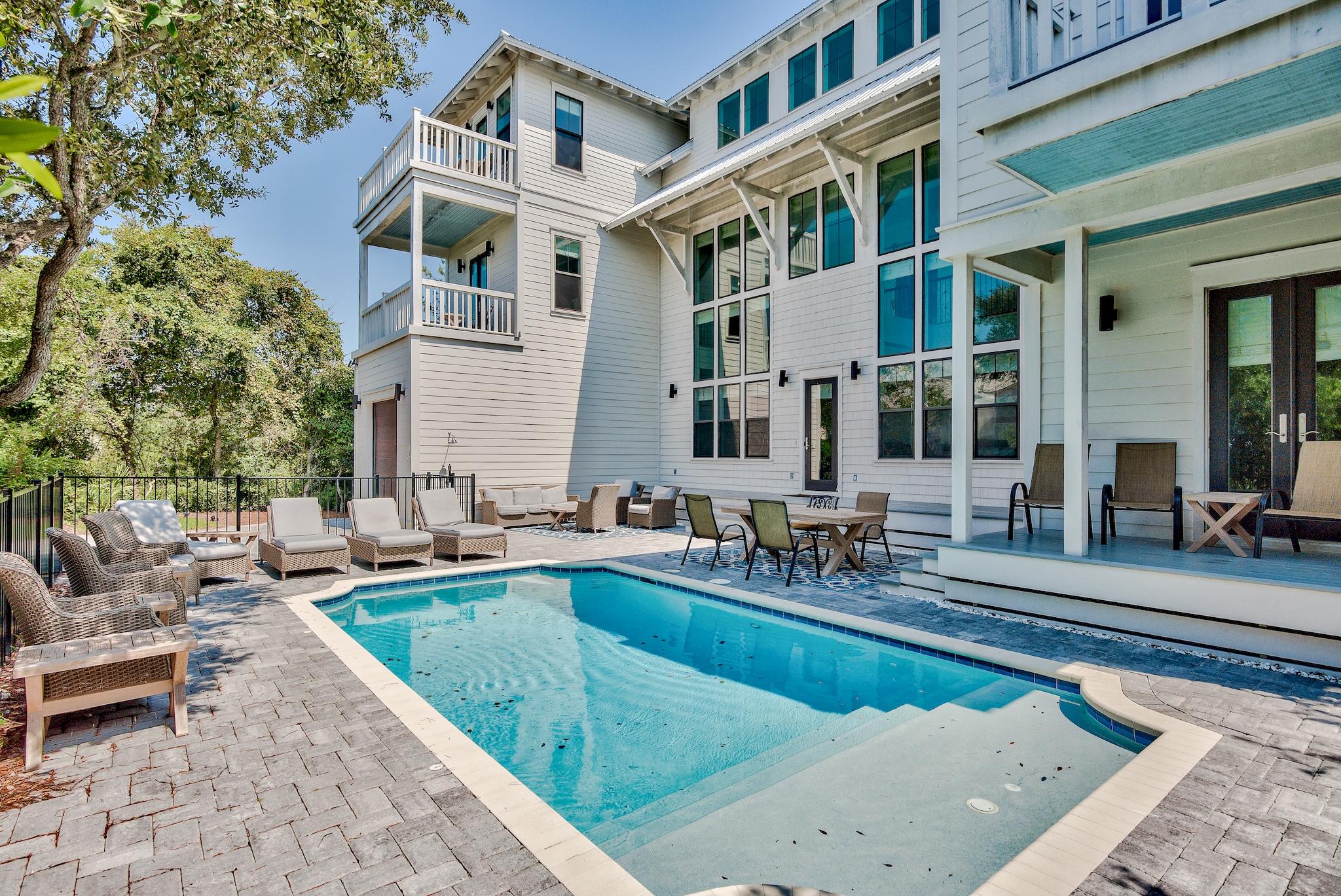 SEABREEZE - Residential