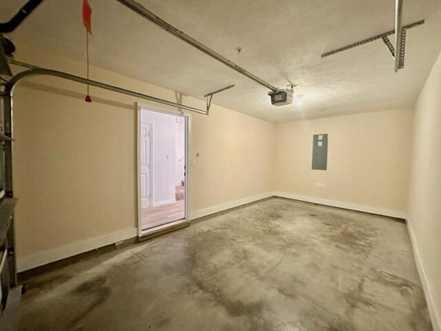ROLLING PINES - Residential Lease