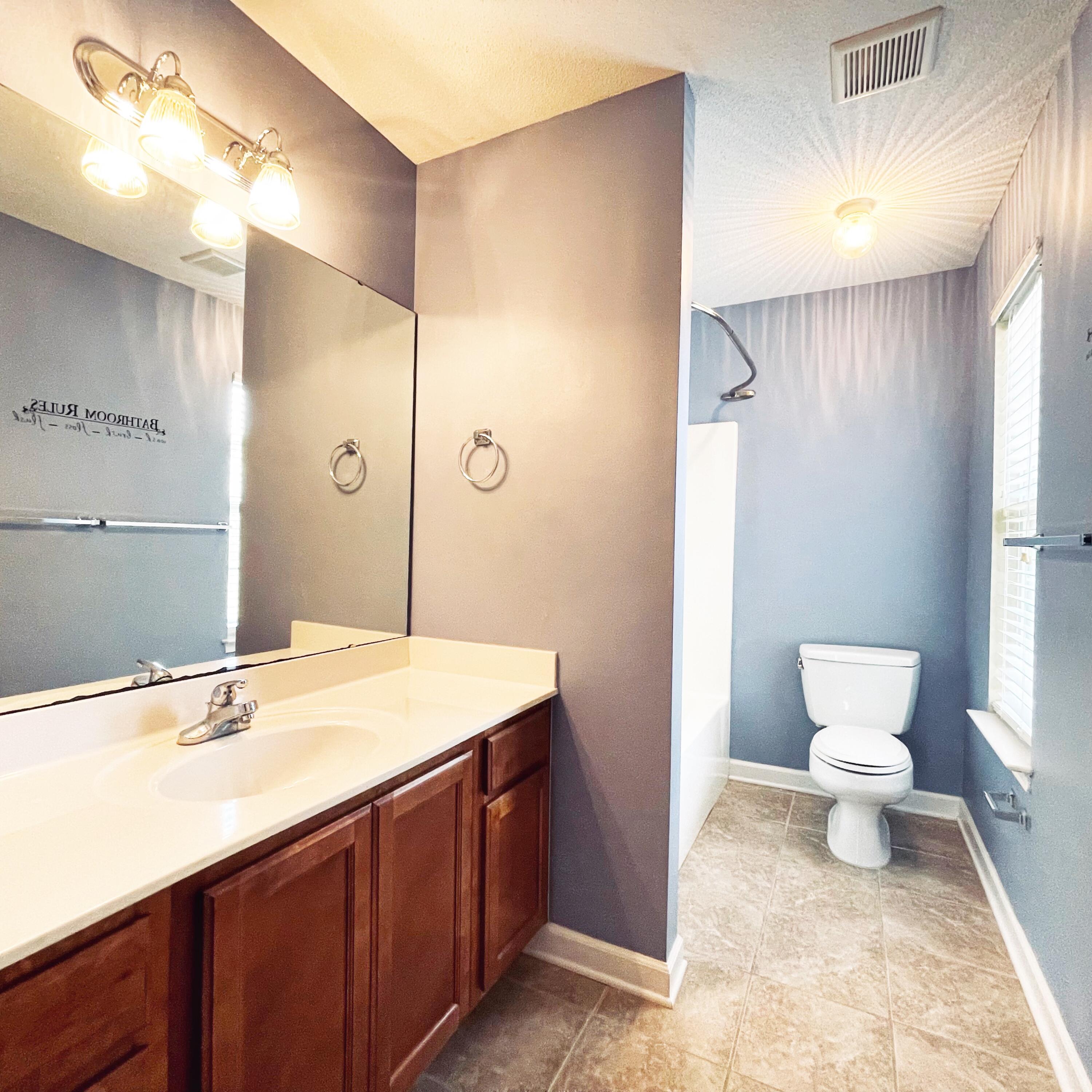SUMMERWOOD - Residential Lease