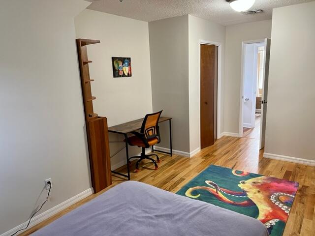 VALPARAISO VILLAGE - Residential Lease