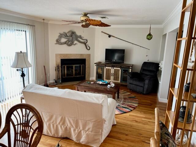 VALPARAISO VILLAGE - Residential Lease
