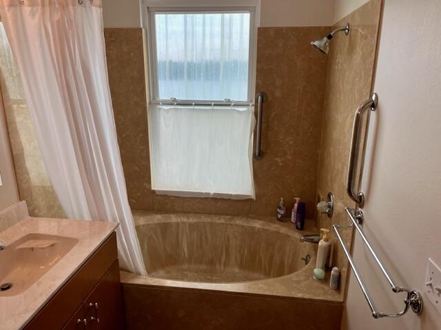 VALPARAISO VILLAGE - Residential Lease
