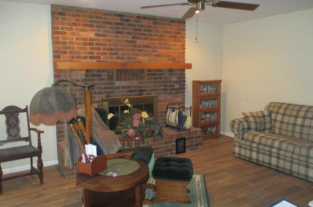 PINEDALE - Residential Lease