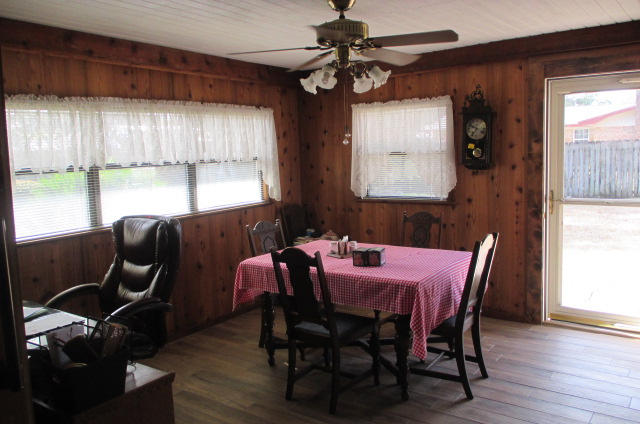 PINEDALE - Residential Lease