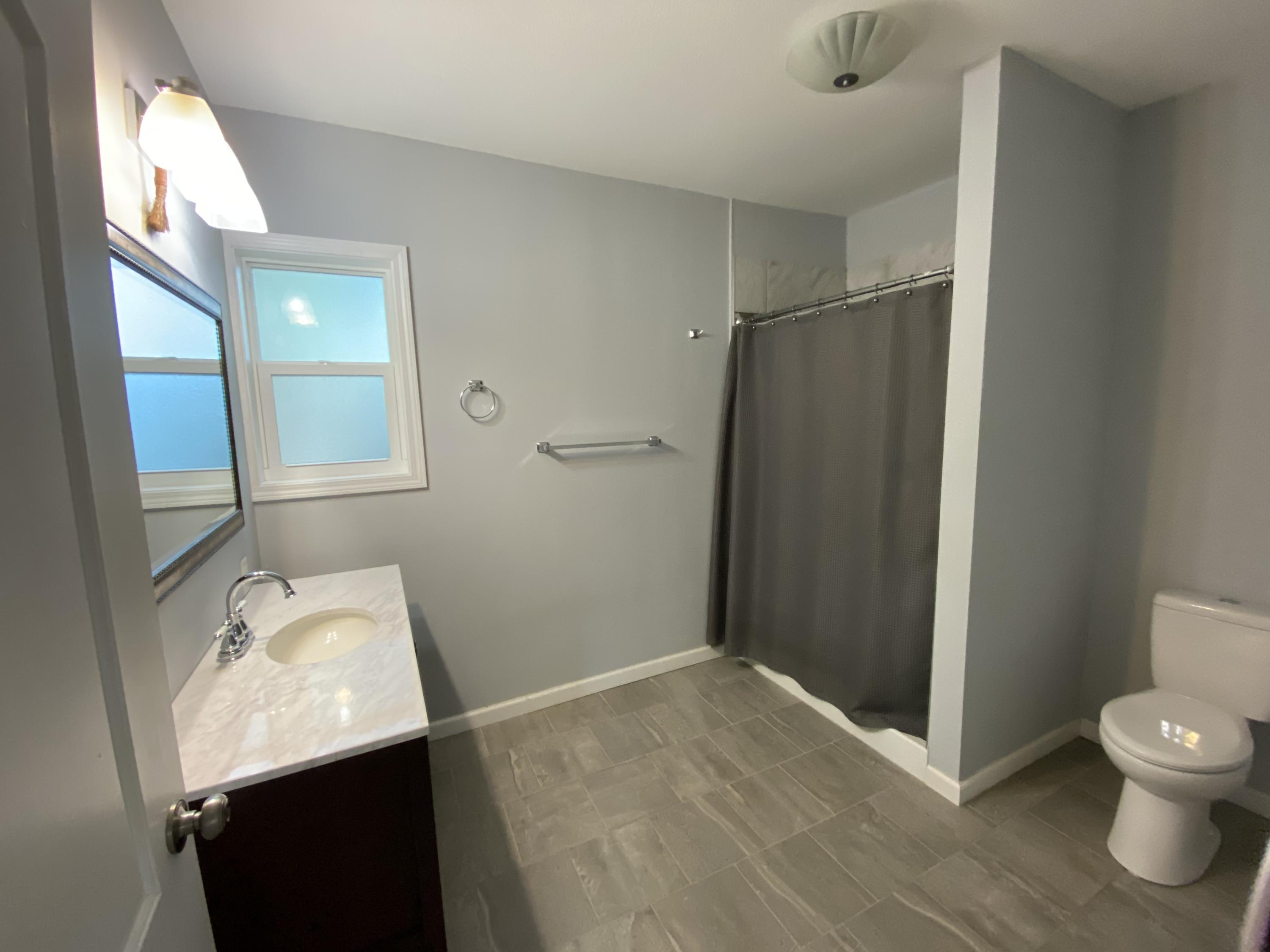 GARNIER BEACH - Residential Lease