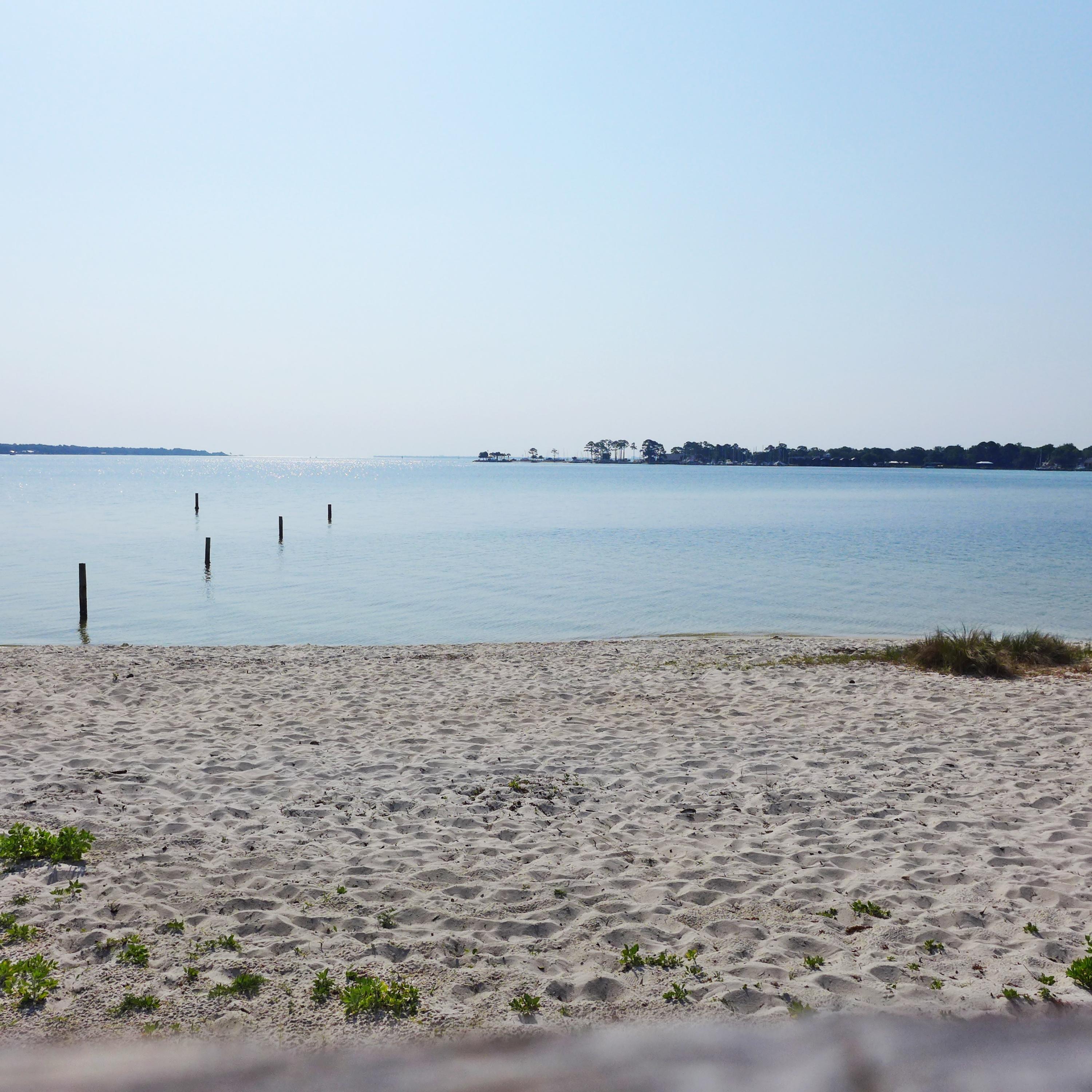 GARNIER BEACH - Residential Lease