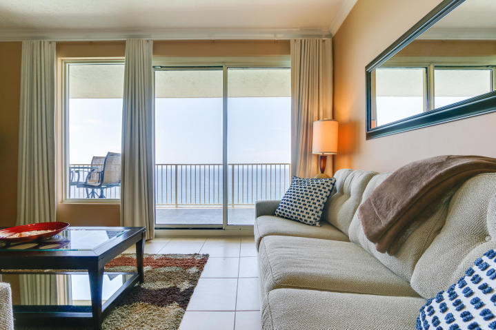 TREASURE ISLAND - Residential
