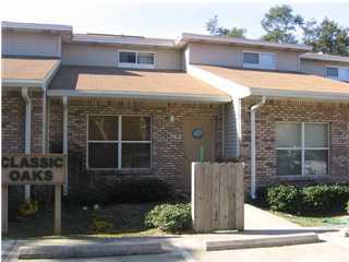 DOWNTOWNER - Residential Lease
