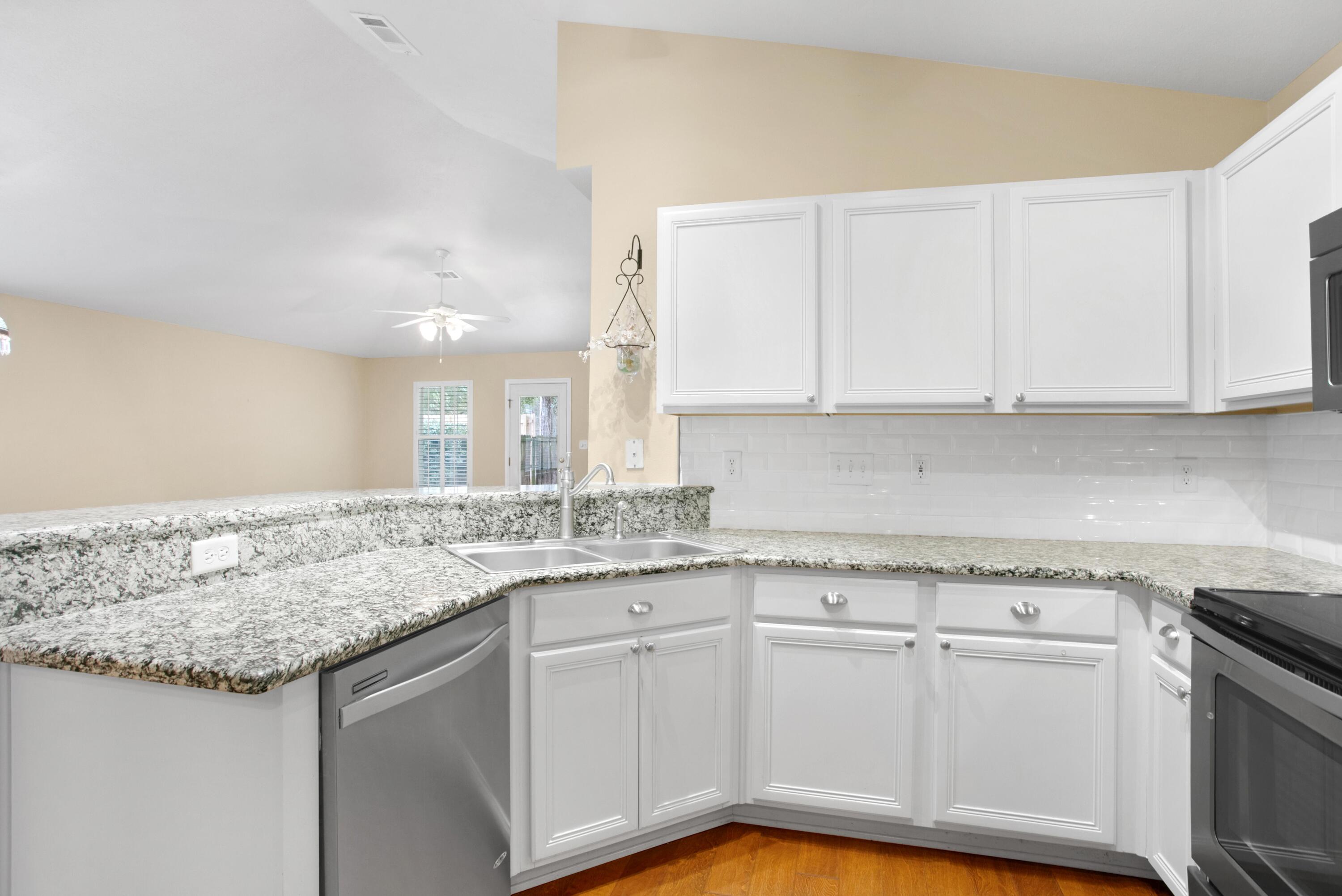 BAYOU LANDING - Residential