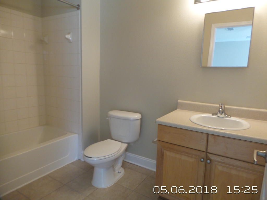 EAGLES LANDING S/D - Residential Lease