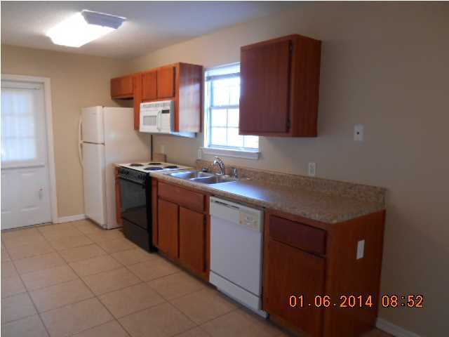 SEA LARK LANDING - Residential Lease