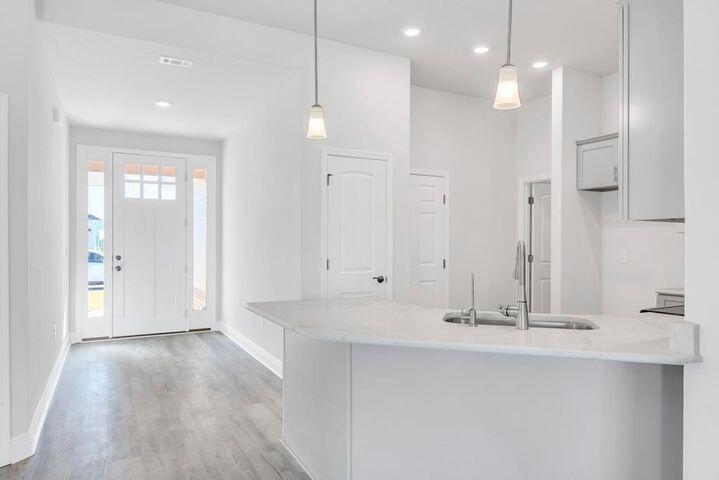 THE BLUFFS AT LAFAYETTE - Residential Lease