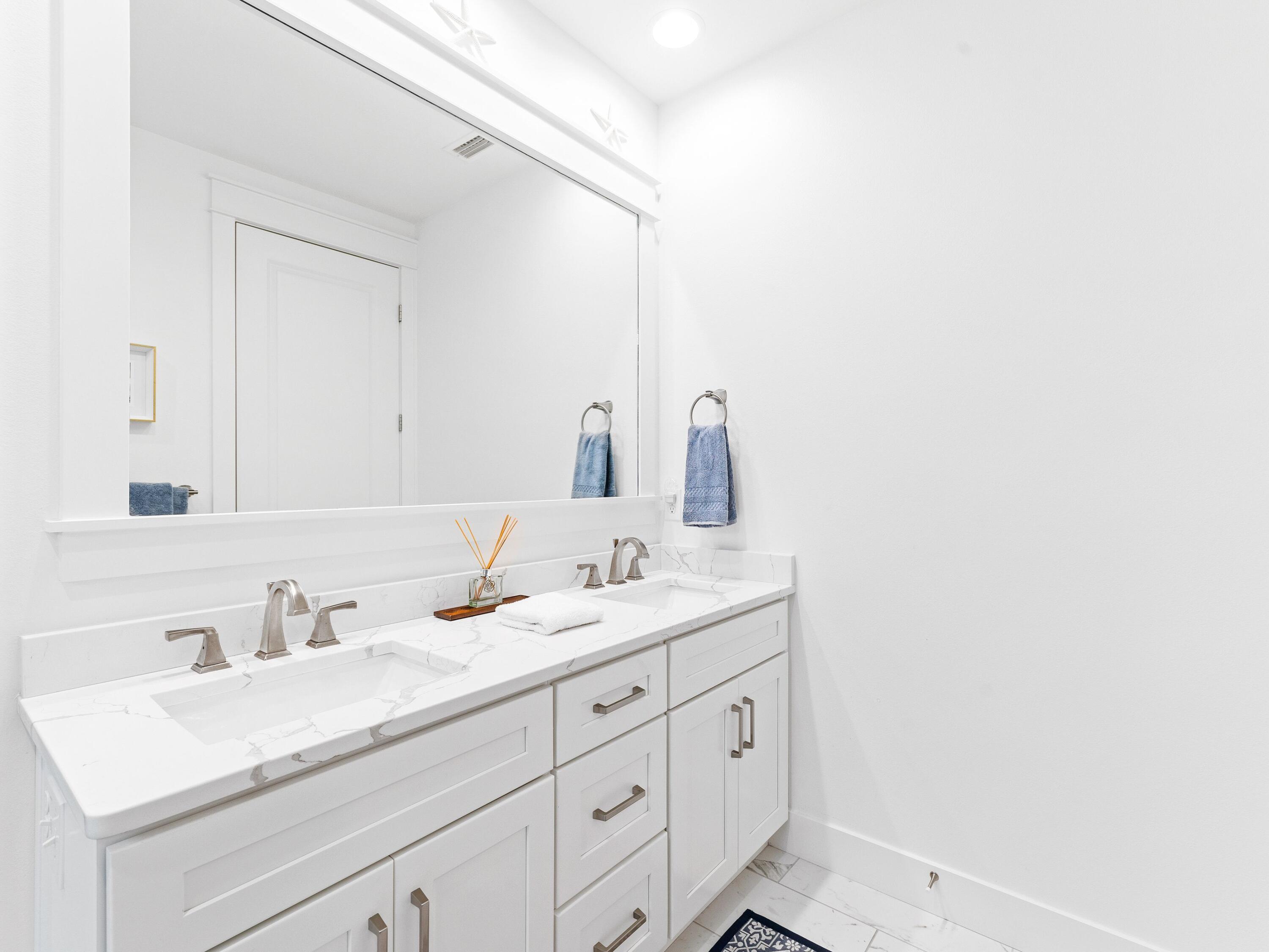 CYPRESS BREEZE PLANTATION - Residential