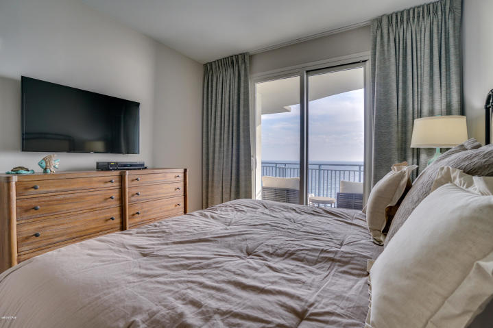 Sterling Breeze - Residential