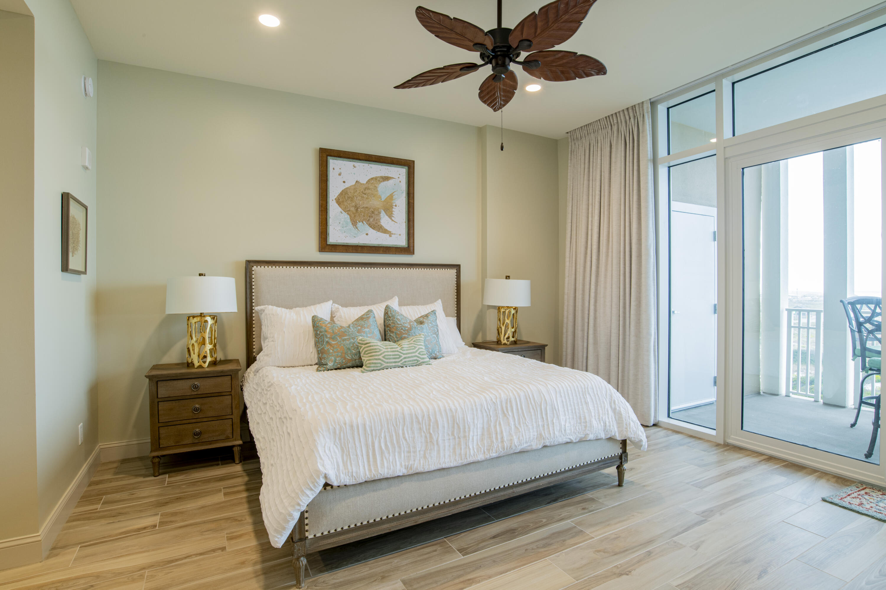 VISTA DEL MAR CONDO - Residential