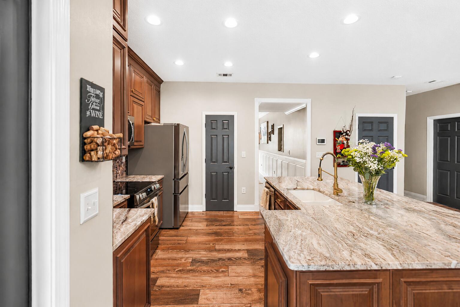 ASHLEY PLACE - Residential