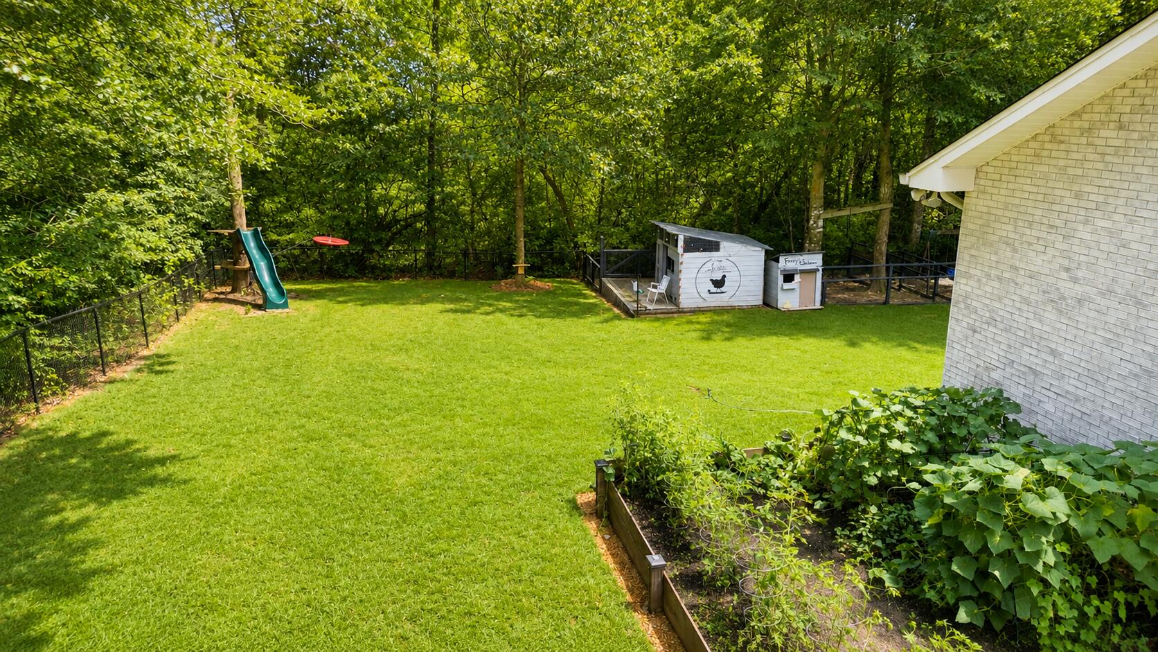 ASHLEY PLACE - Residential