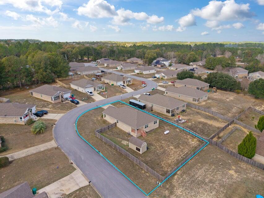 LAKERIDGE EST - Residential Lease