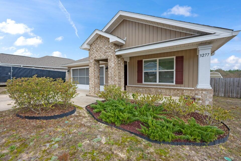 LAKERIDGE EST - Residential Lease