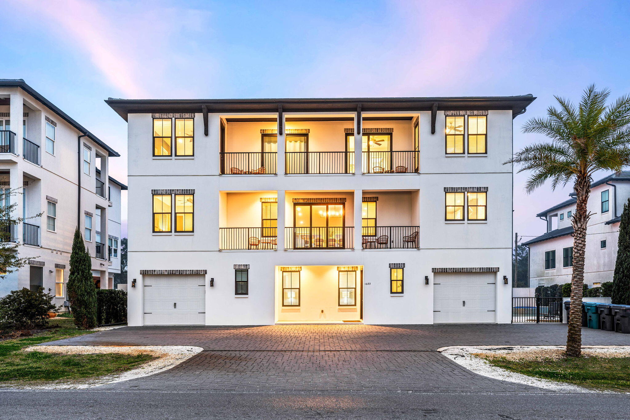 393 County Hwy - Residential