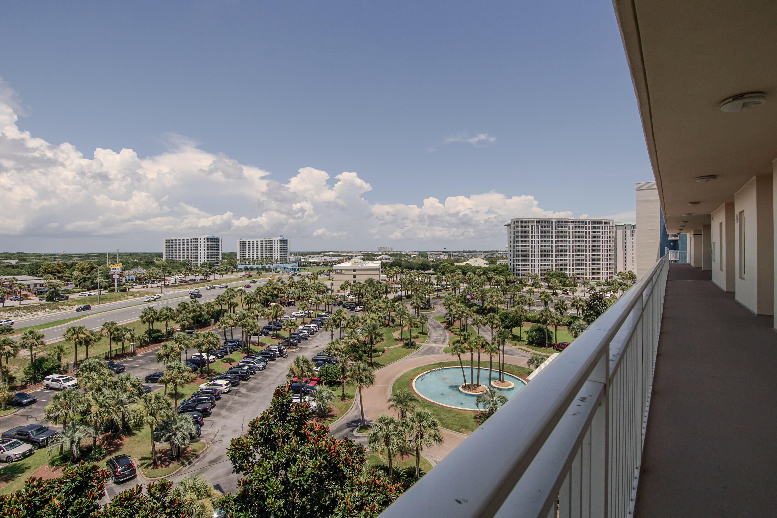STERLING SHORES - Residential