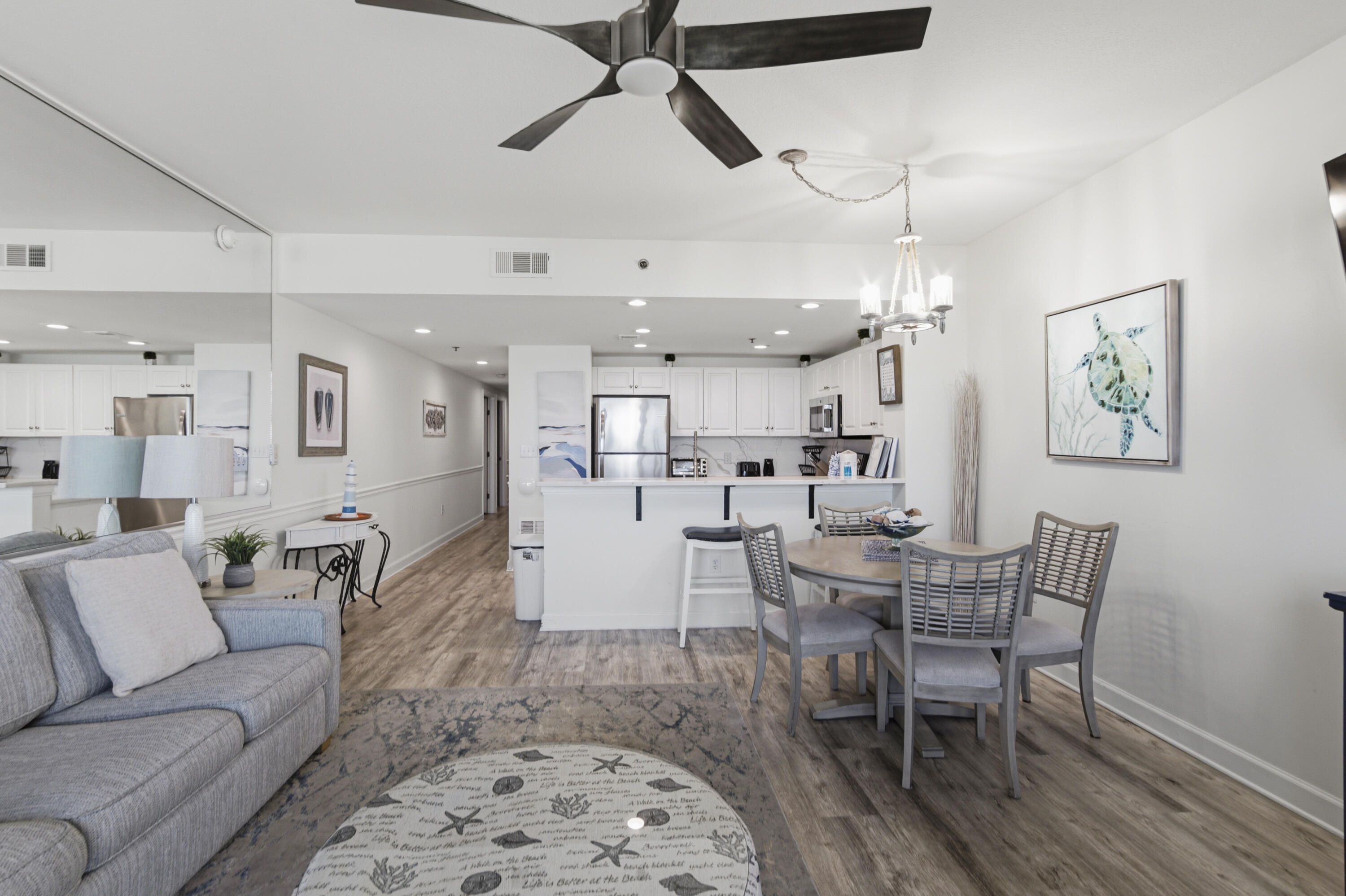 STERLING SHORES - Residential
