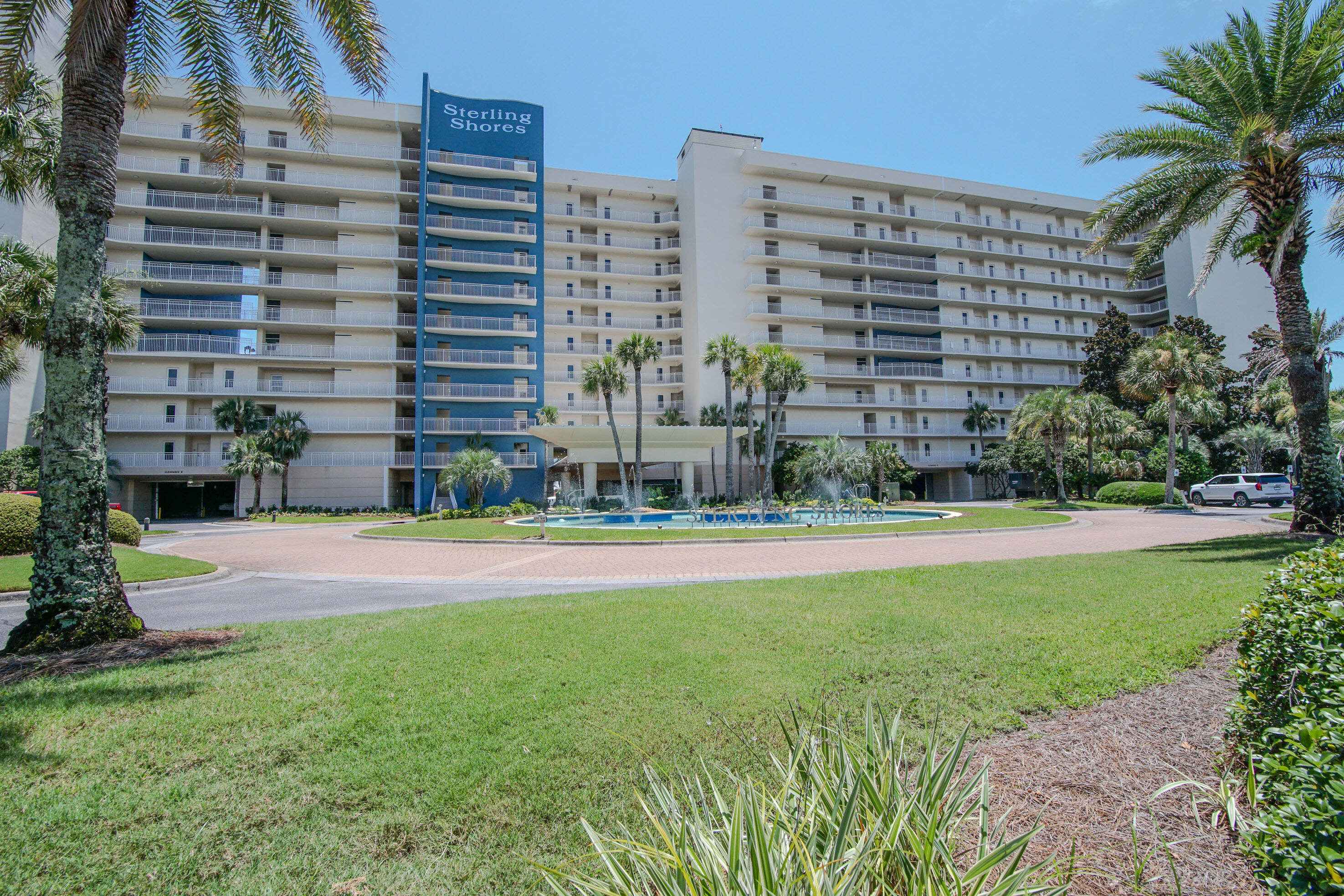 STERLING SHORES - Residential