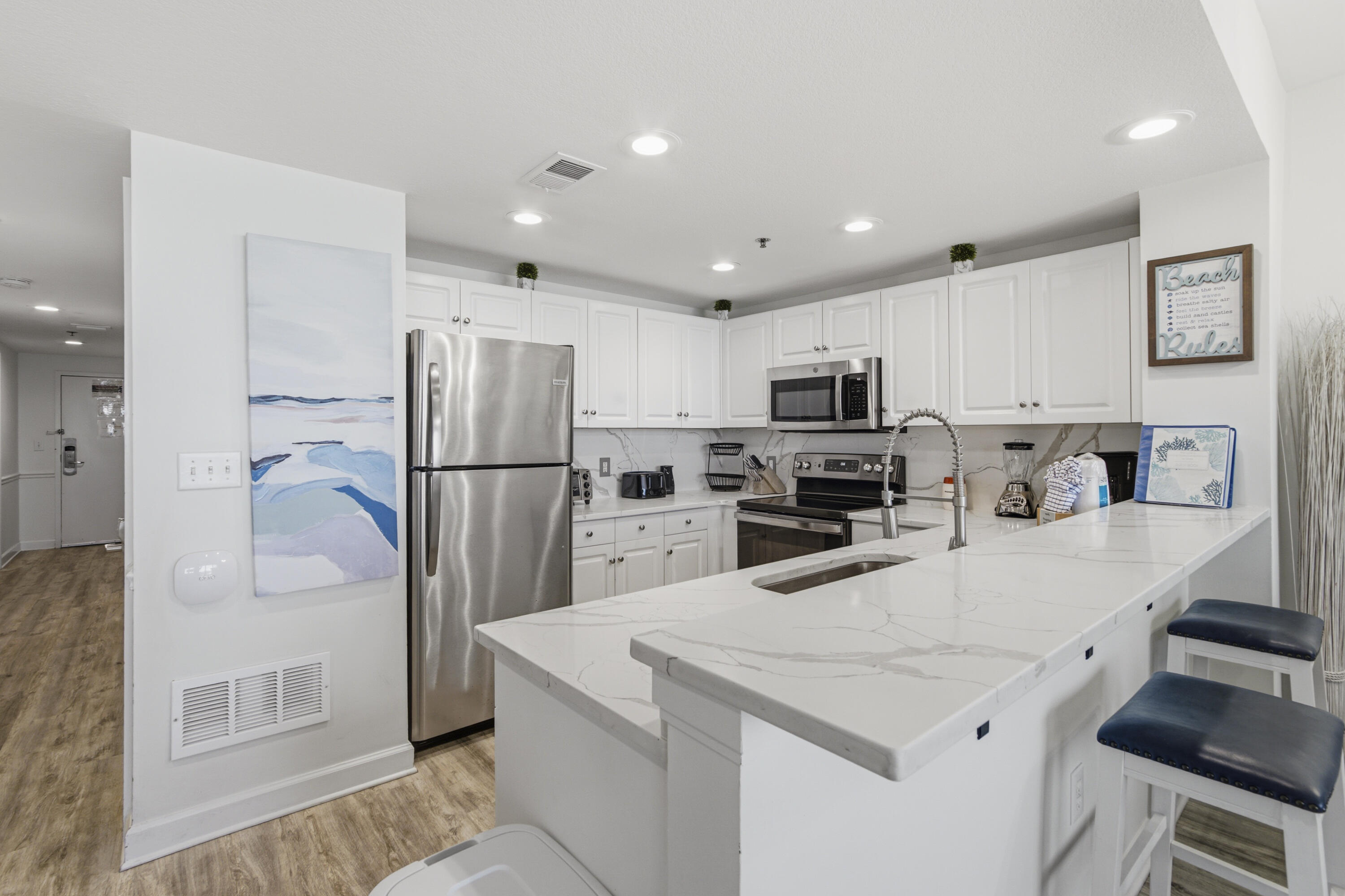 STERLING SHORES - Residential