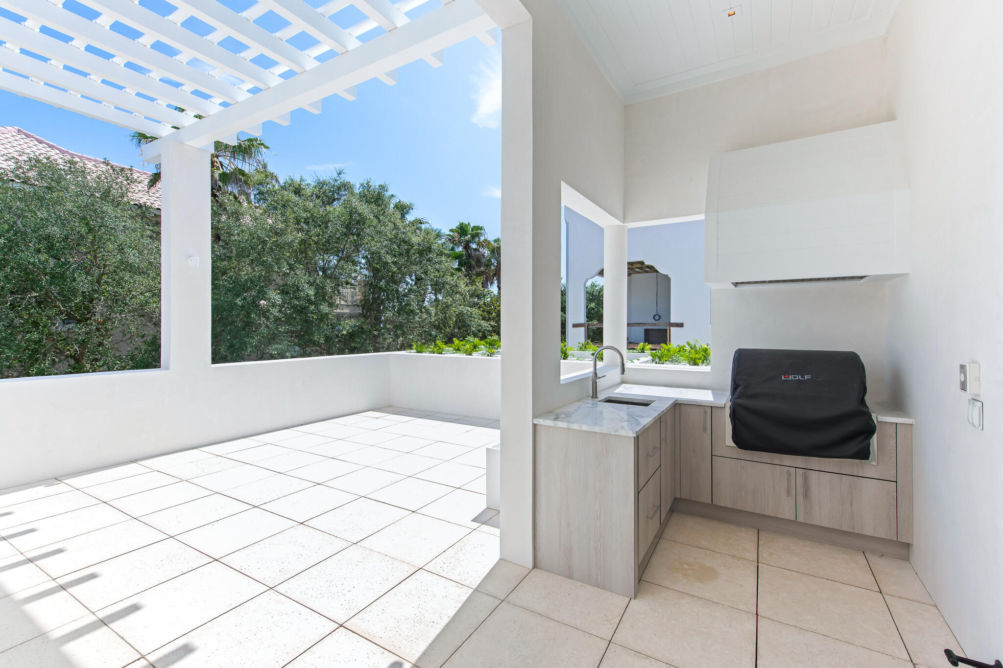 ALYS BEACH - Residential