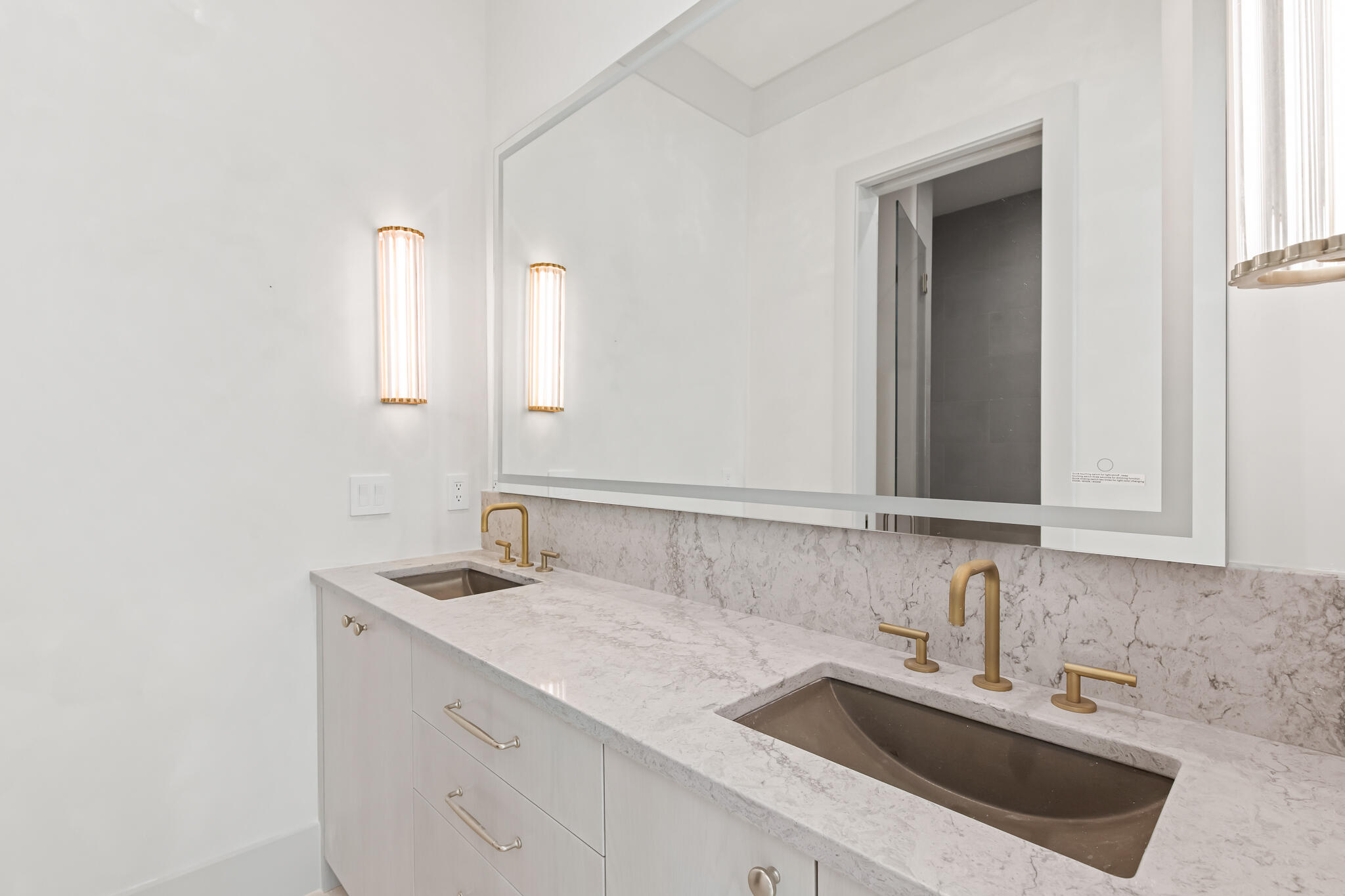 ALYS BEACH - Residential